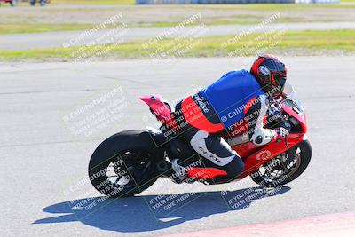 media/Jan-20-2023-Fastrack Riders (Fri) [[f2ad32aba3]]/Level 1/session 3 turn 9/